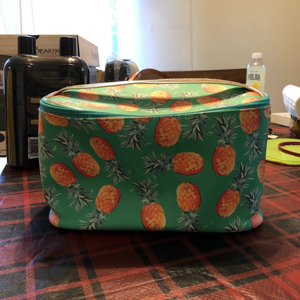 Under One Sky Pineapple Makeup Tote NWOT
